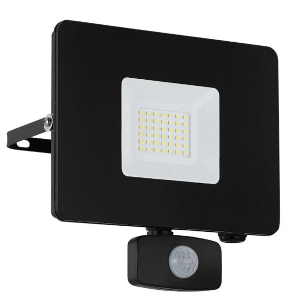 Faedo 3 LED Lyskaster 30W Svart Sensor IP44